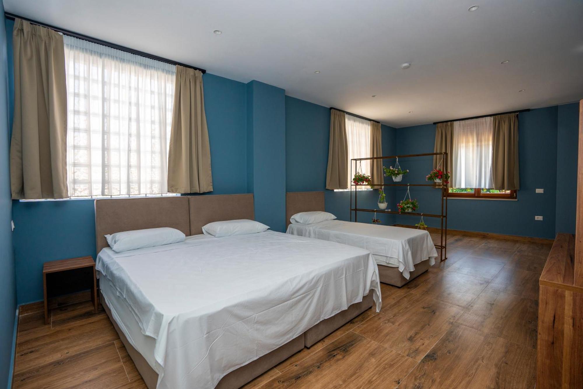 Gjuhadoli Hotel Restaurant Shkodër Dış mekan fotoğraf