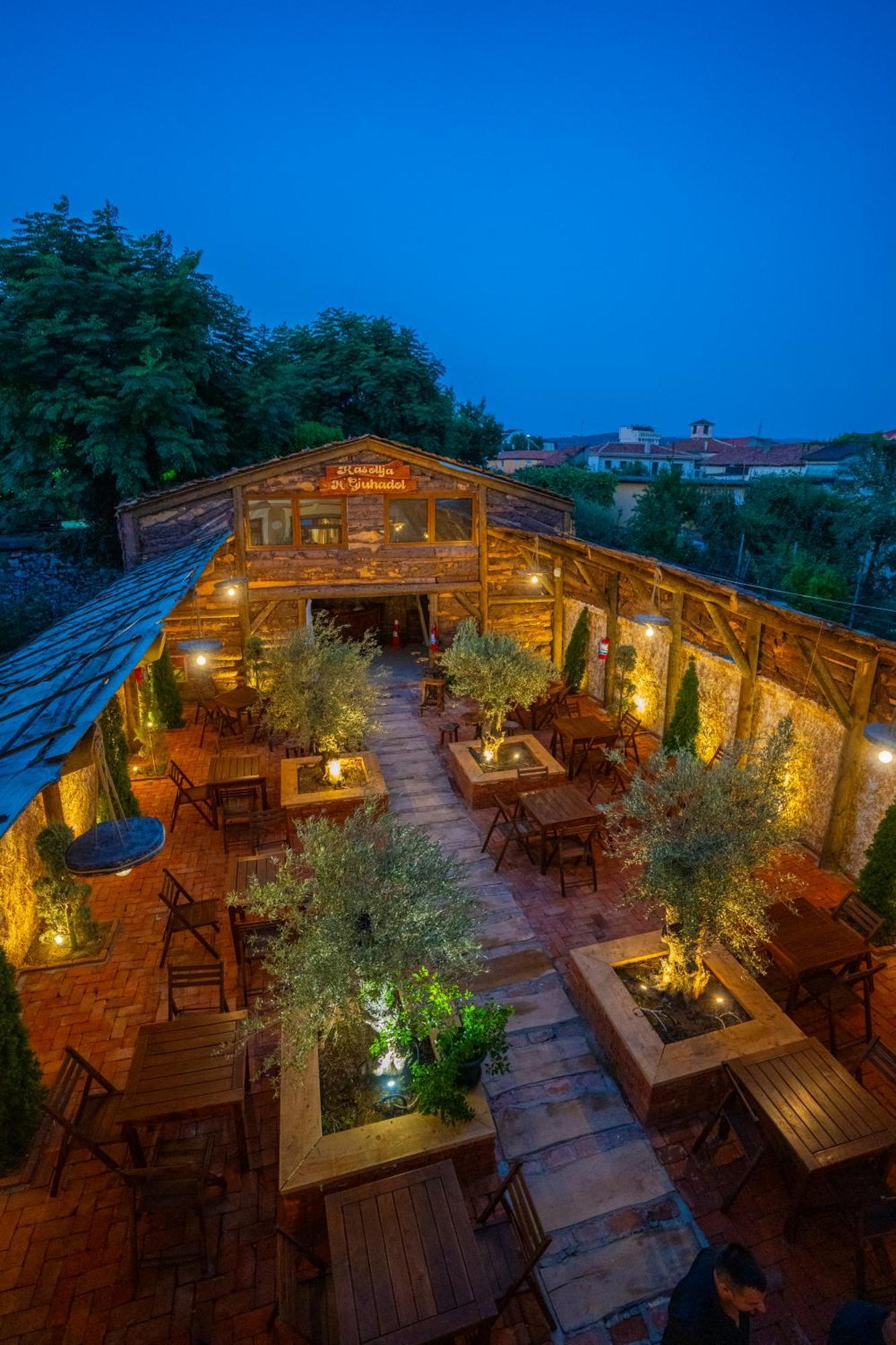 Gjuhadoli Hotel Restaurant Shkodër Dış mekan fotoğraf