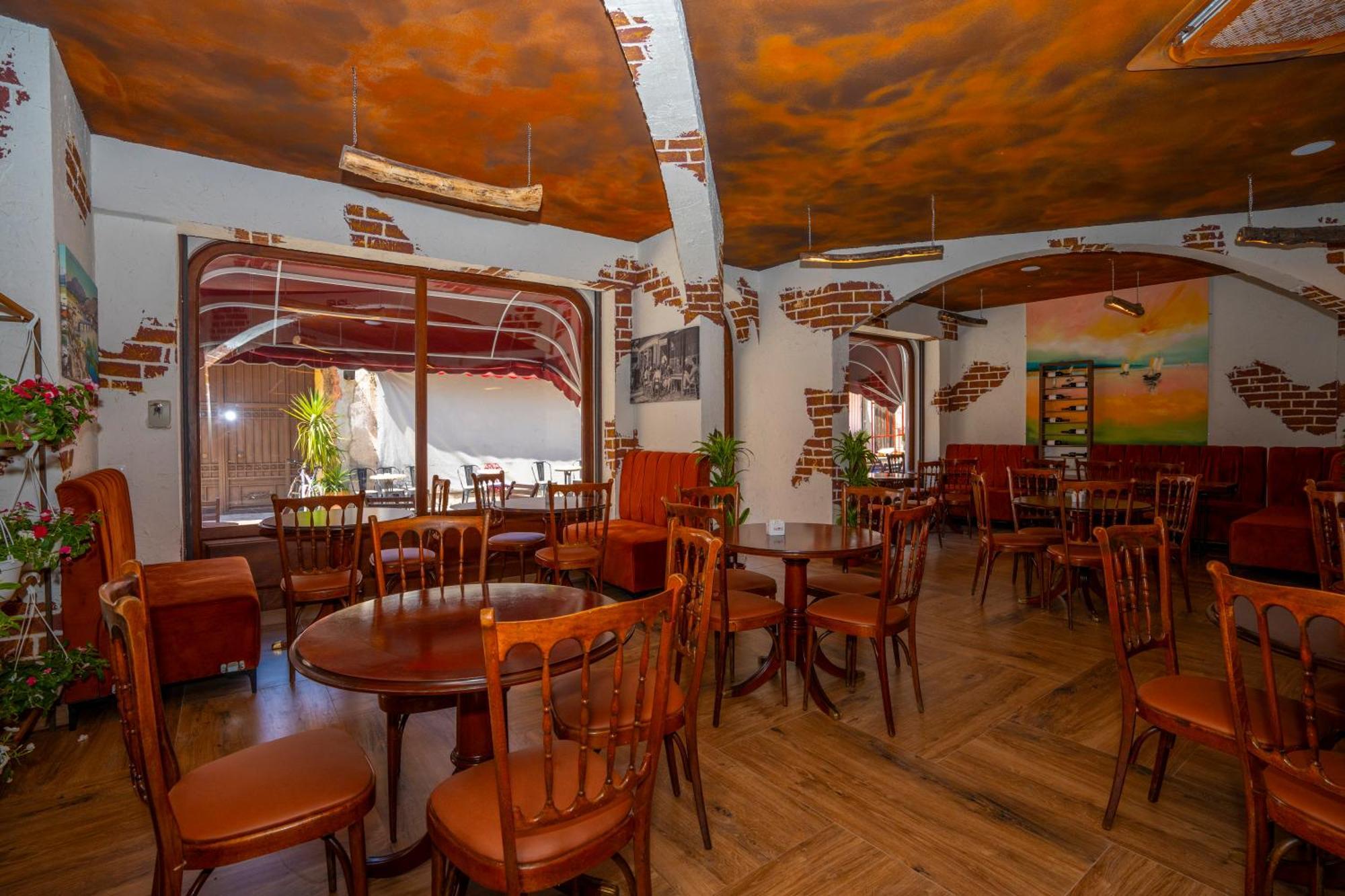 Gjuhadoli Hotel Restaurant Shkodër Dış mekan fotoğraf
