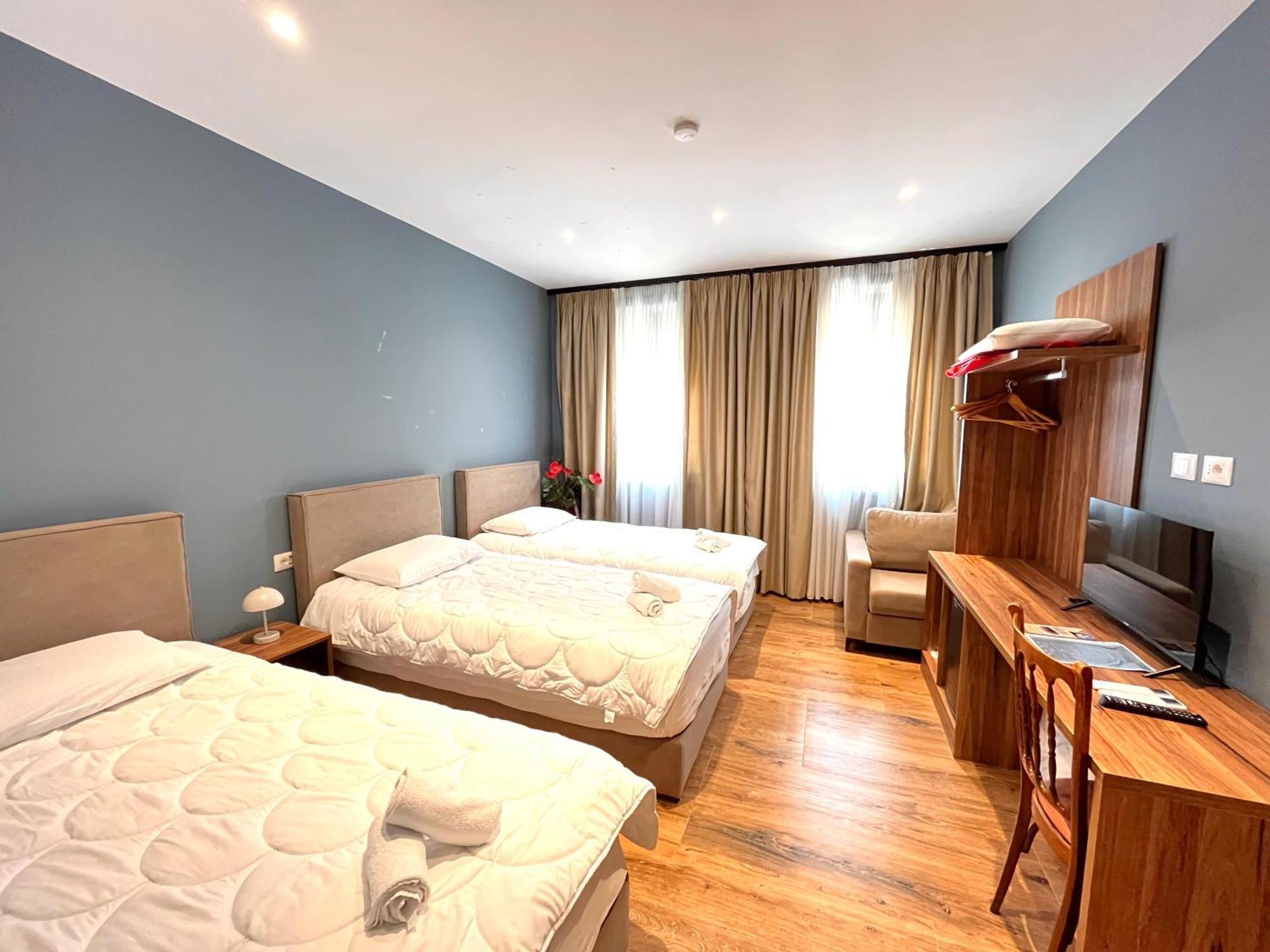 Gjuhadoli Hotel Restaurant Shkodër Dış mekan fotoğraf