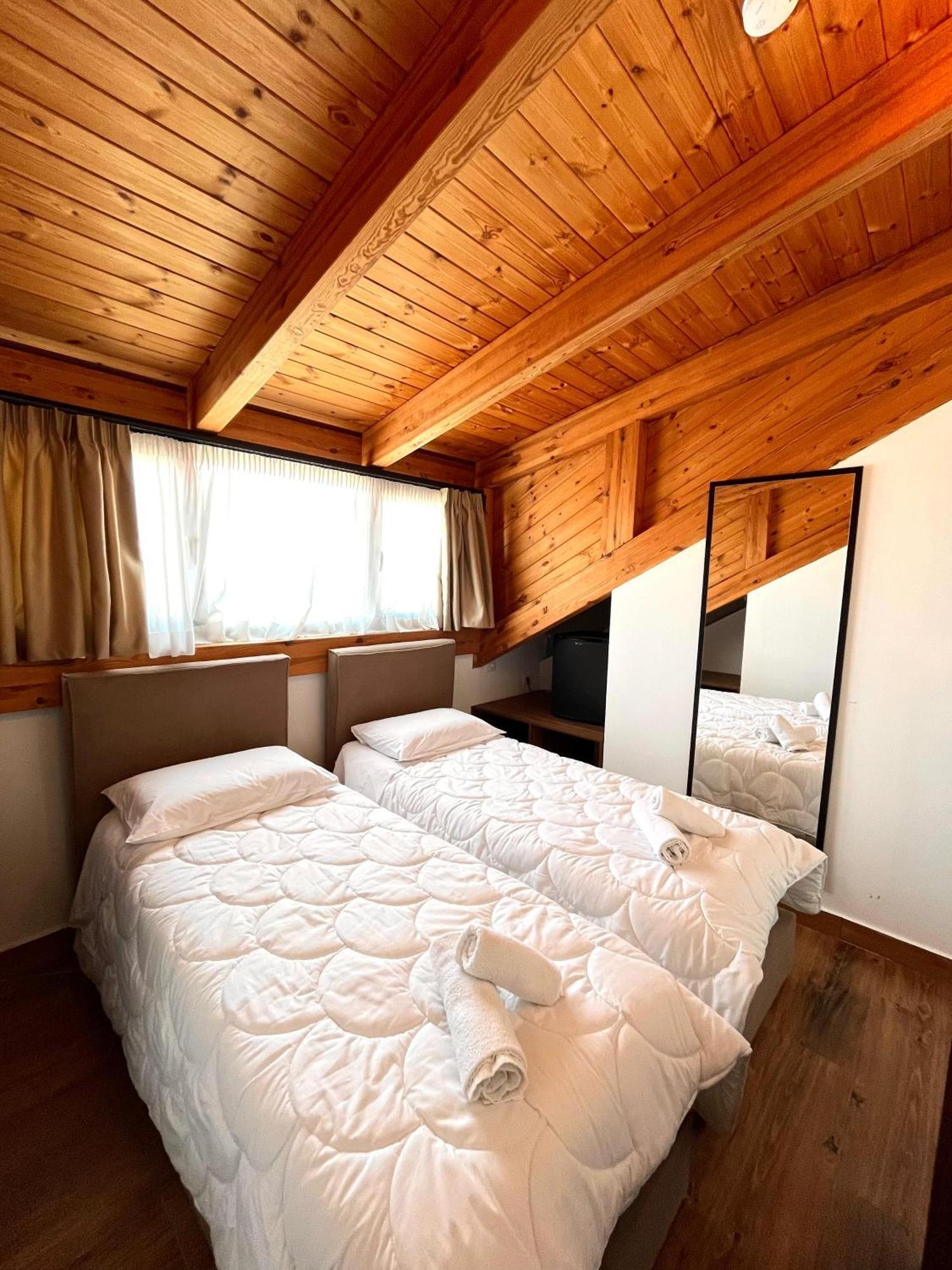 Gjuhadoli Hotel Restaurant Shkodër Dış mekan fotoğraf