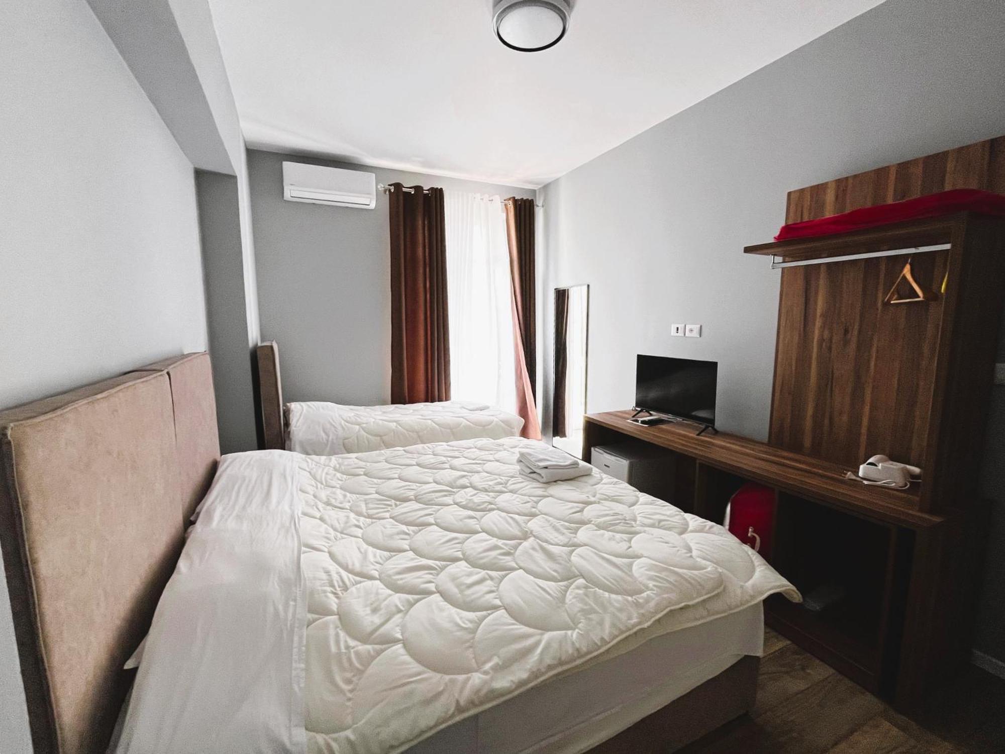 Gjuhadoli Hotel Restaurant Shkodër Dış mekan fotoğraf